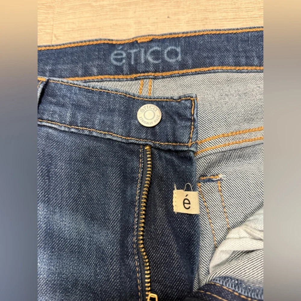 Etica Romi Mid-Rise Wide Leg Jeans Size 30 - Picture 8 of 12